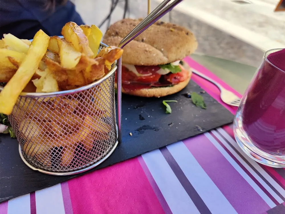 Burger Ricotta Tomate Pesto
